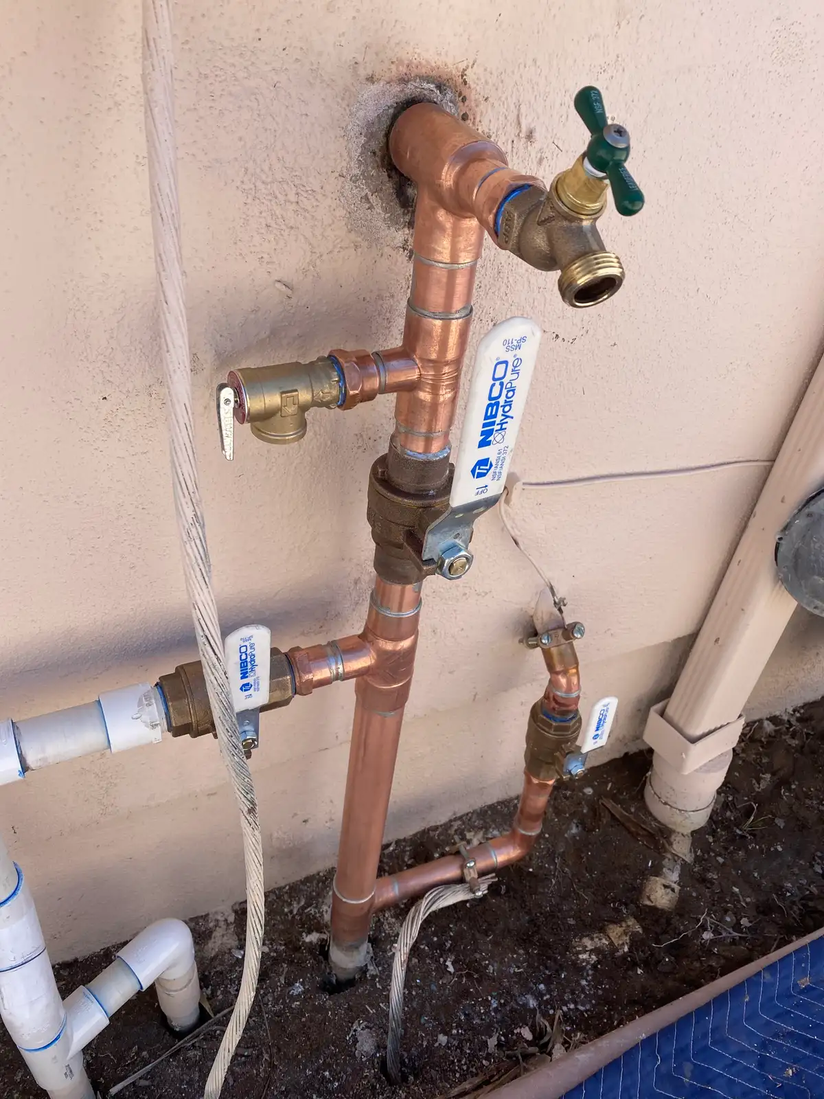 Mainline Plumbing home-run copper and PEX water manifold install — serving El Segundo, California